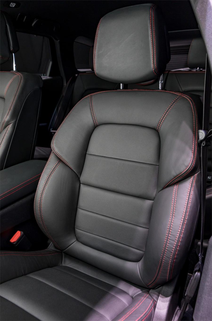 Интерьер Renault Talisman S-Edition (L2M) 2018 года  (WW) (фото 16 из 19)